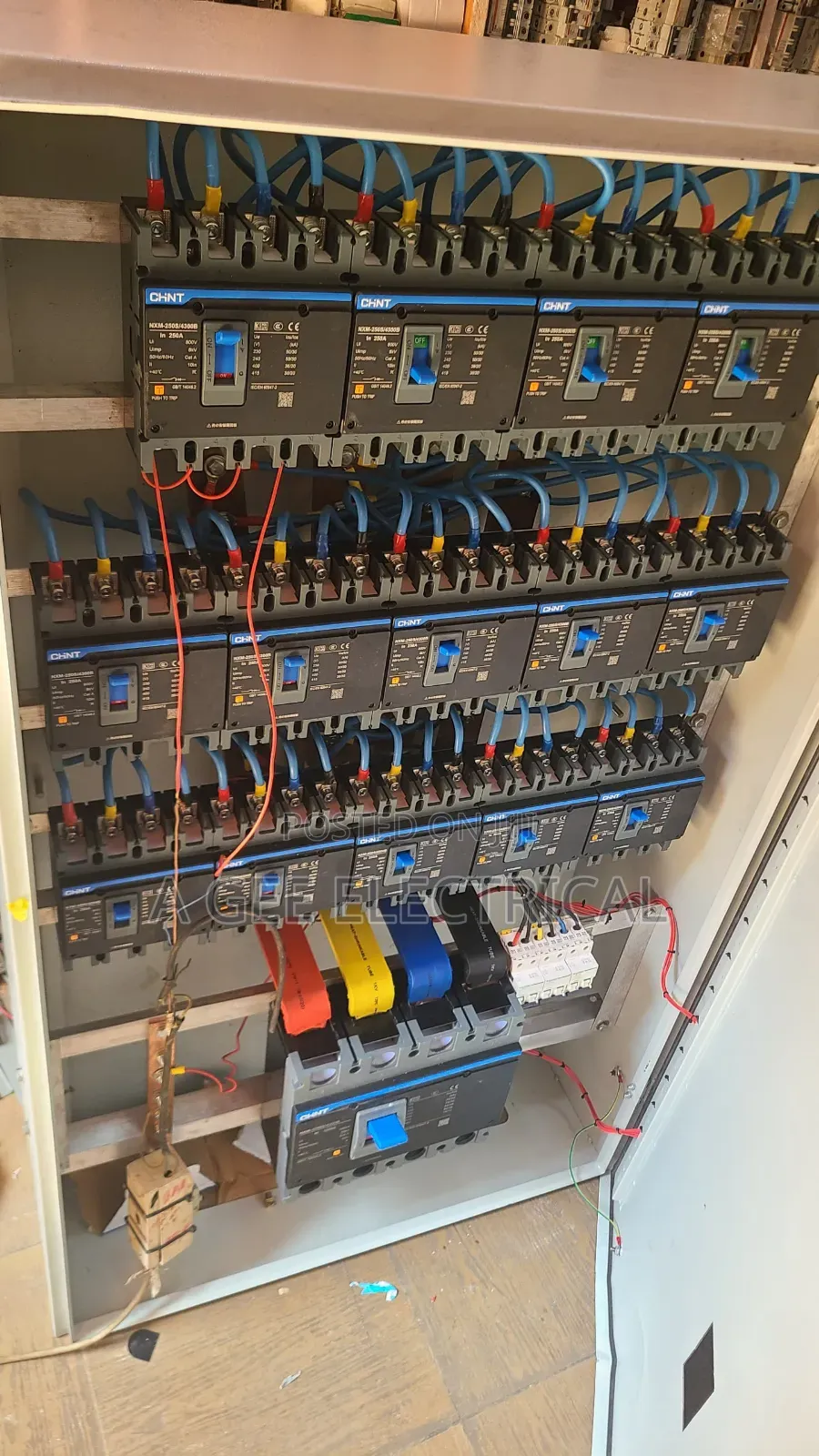 Distribution Panel