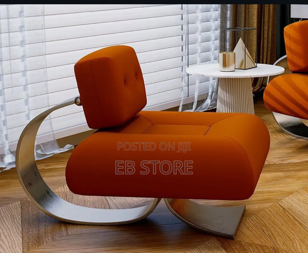 Black Spade K Lounge Chair