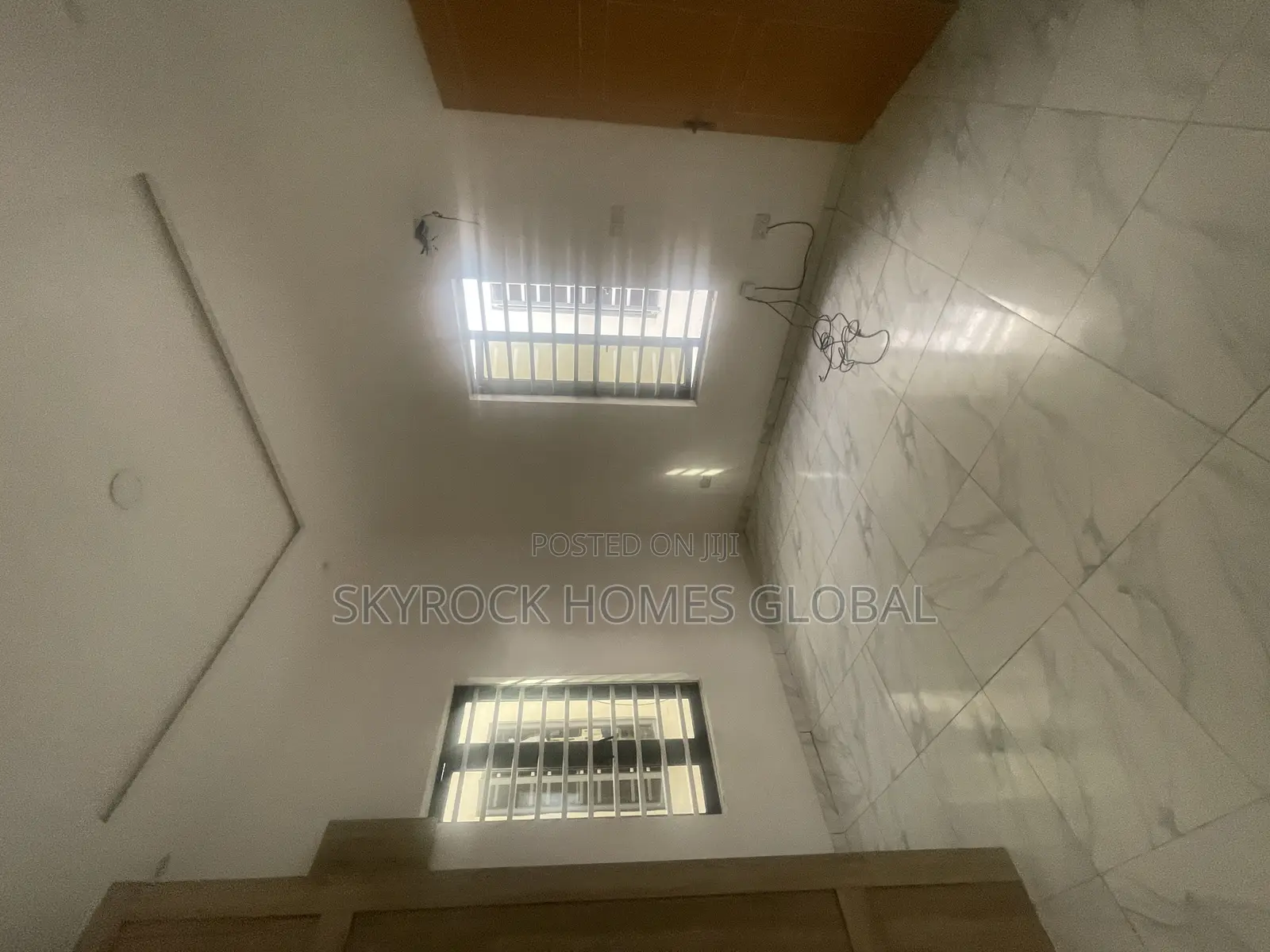 4bdrm Duplex in Lekki Expressway for rent