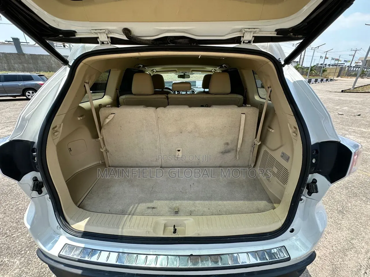 Toyota Highlander XLE 4dr SUV AWD (3.5L 6cyl 6A) 2015 White