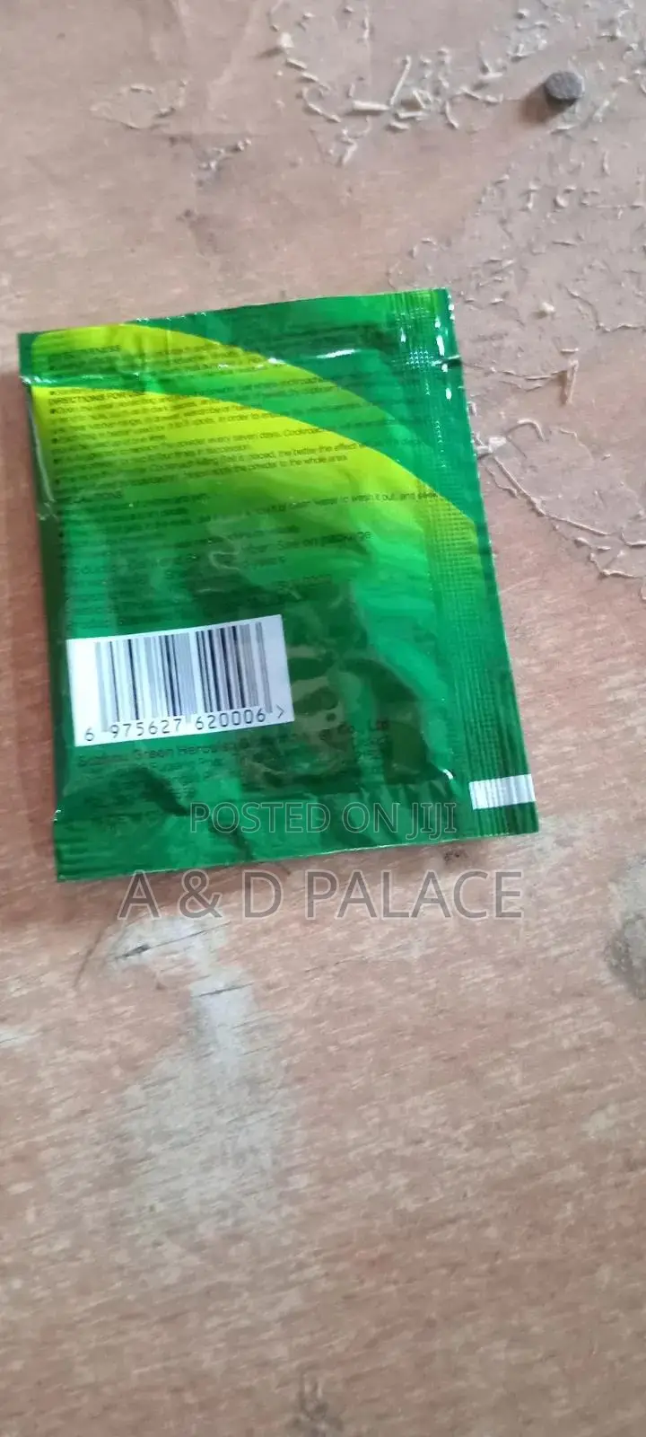 Green Leaf Cockroach and Ant Killing Powder X 20