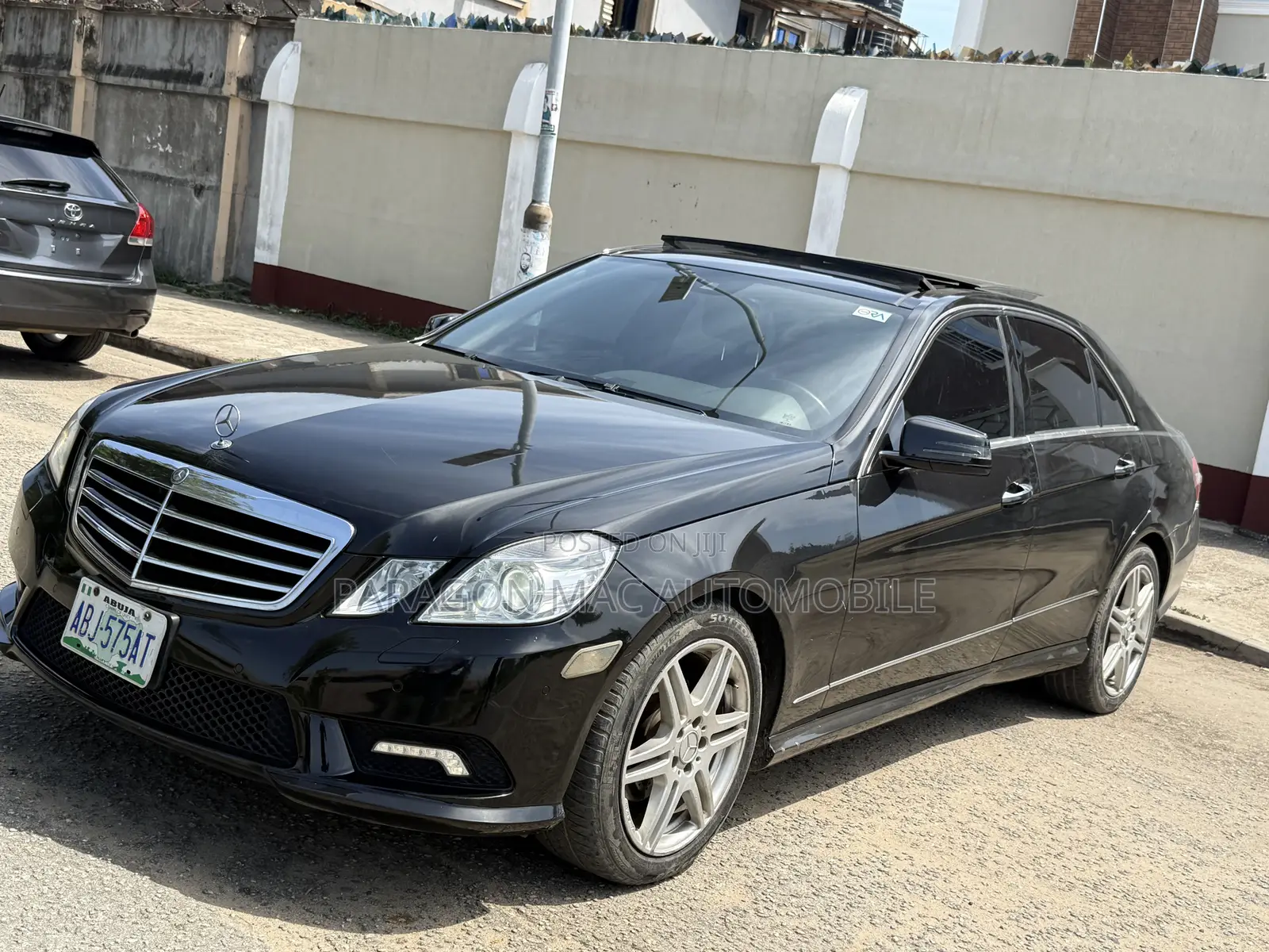 Mercedes-Benz E350 Base 4dr Sedan RWD (3.5L 6cyl 7A) 2011 Black
