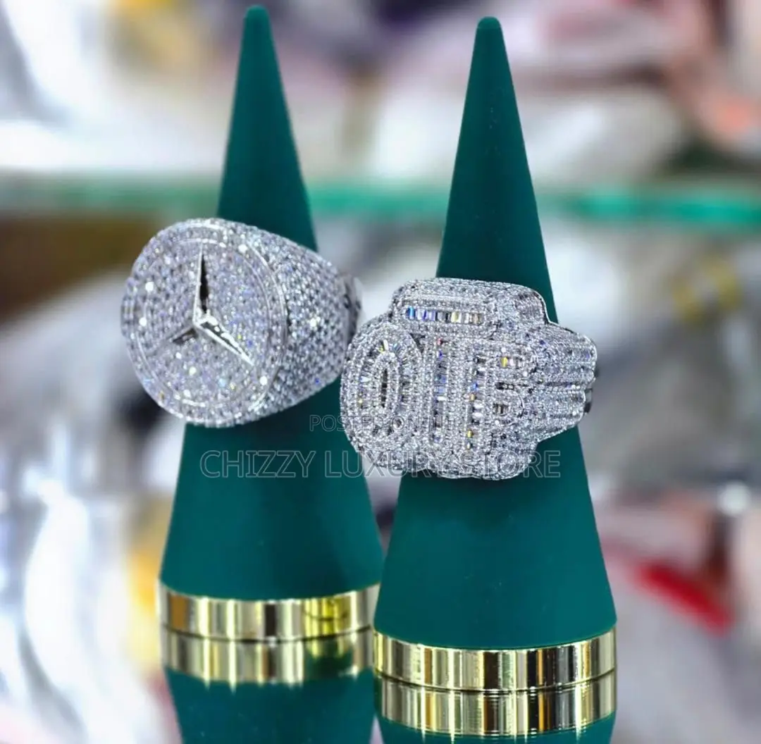 VVS Moissanite Diamond Quality Luxury Ring