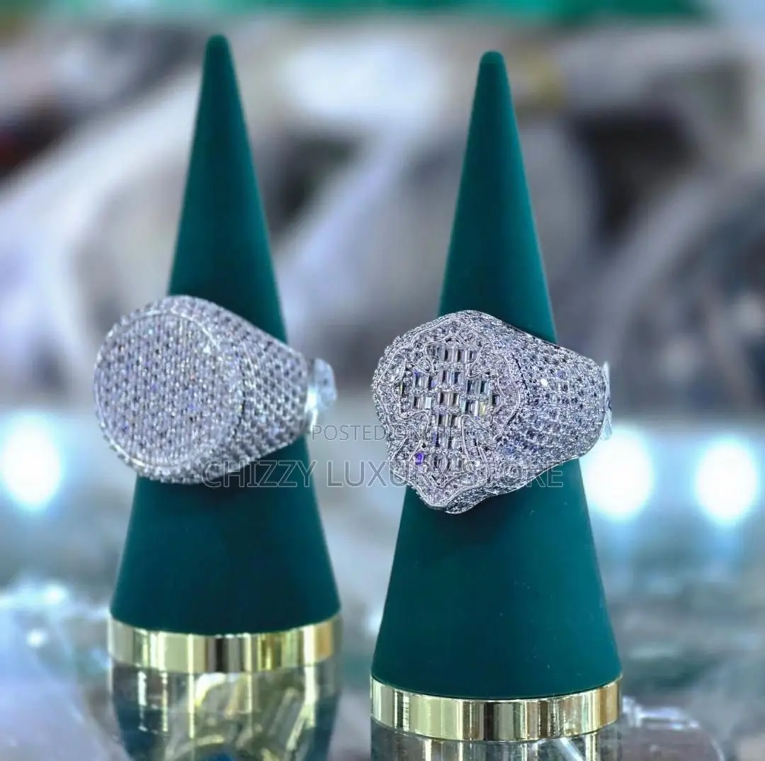 VVS Moissanite Diamond Quality Luxury Ring