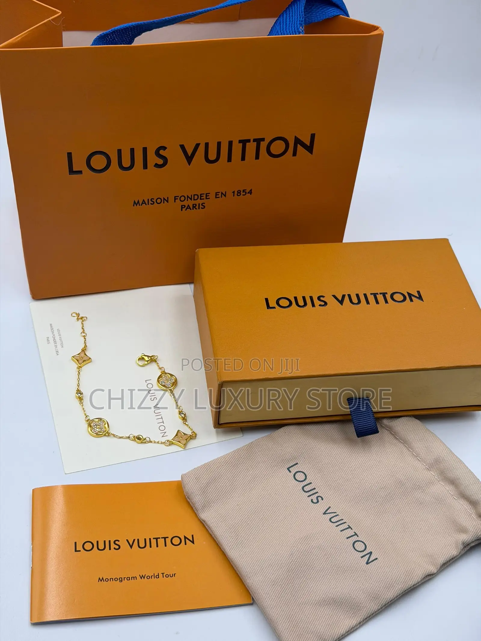 Louis Vuitton Quality Luxury Hand Chain