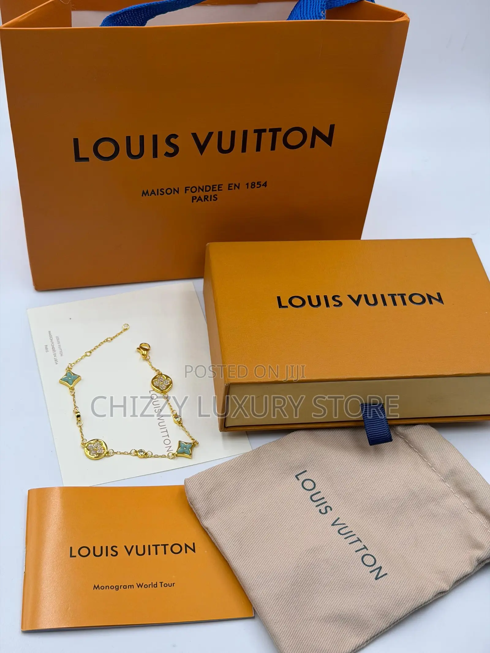 Louis Vuitton Quality Luxury Hand Chain