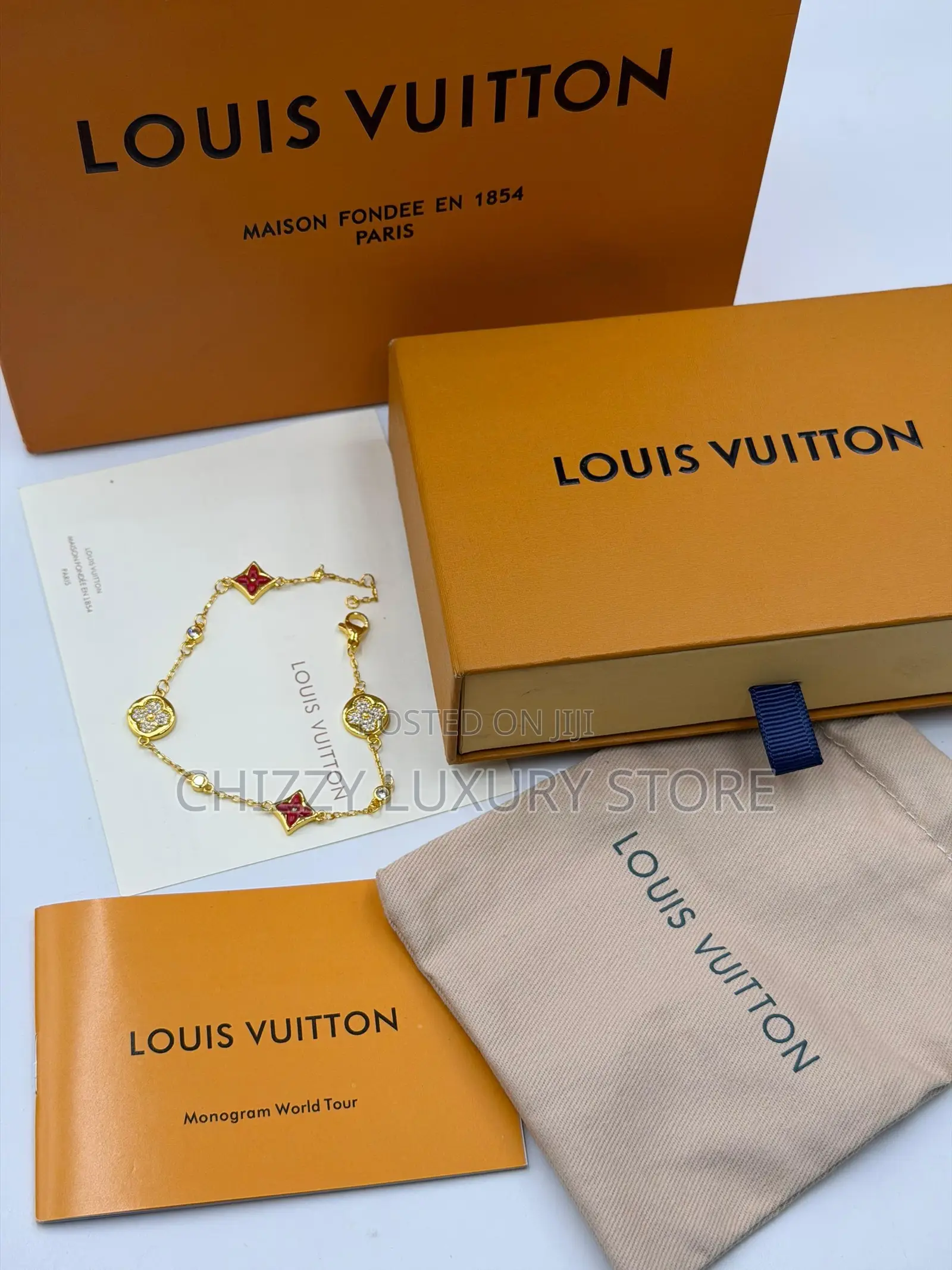 Louis Vuitton Quality Luxury Hand Chain