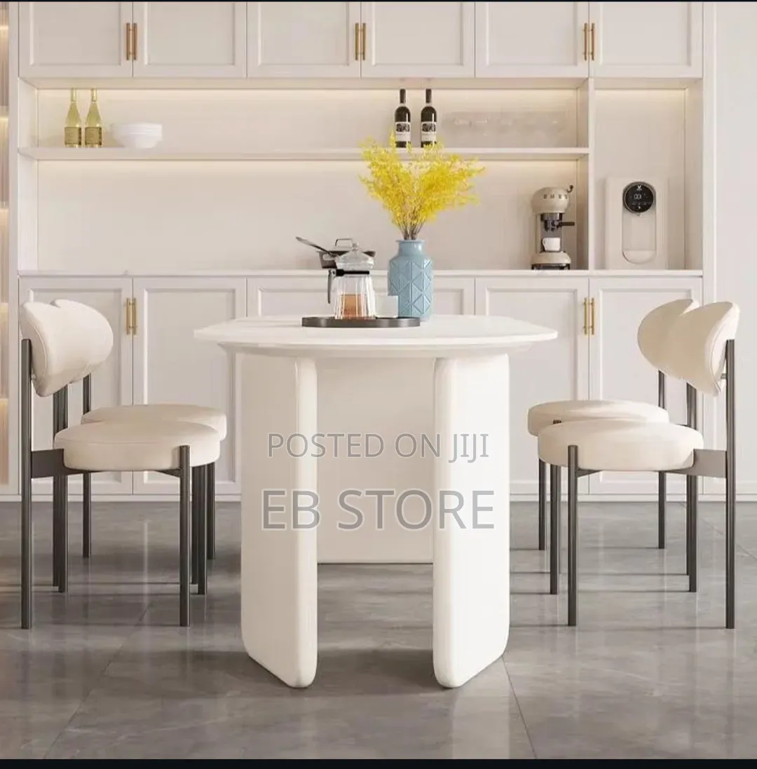 Elegant French-Style Oval Dining Set – Classic Luxury Finish