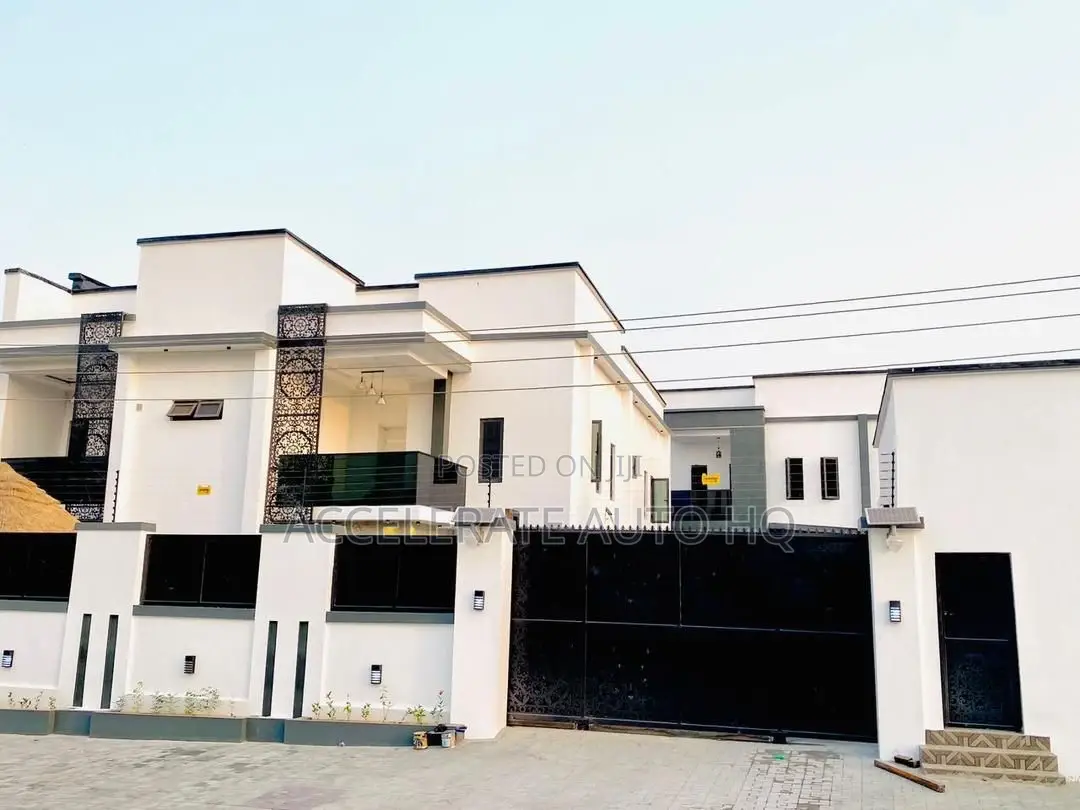 4bdrm Duplex in Life Camp for sale