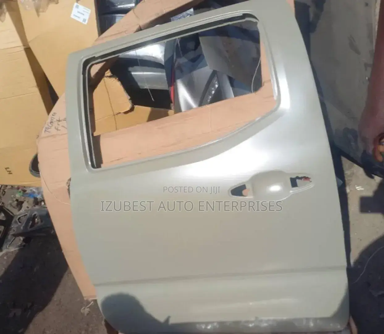 Door Toyota Tundra 2025