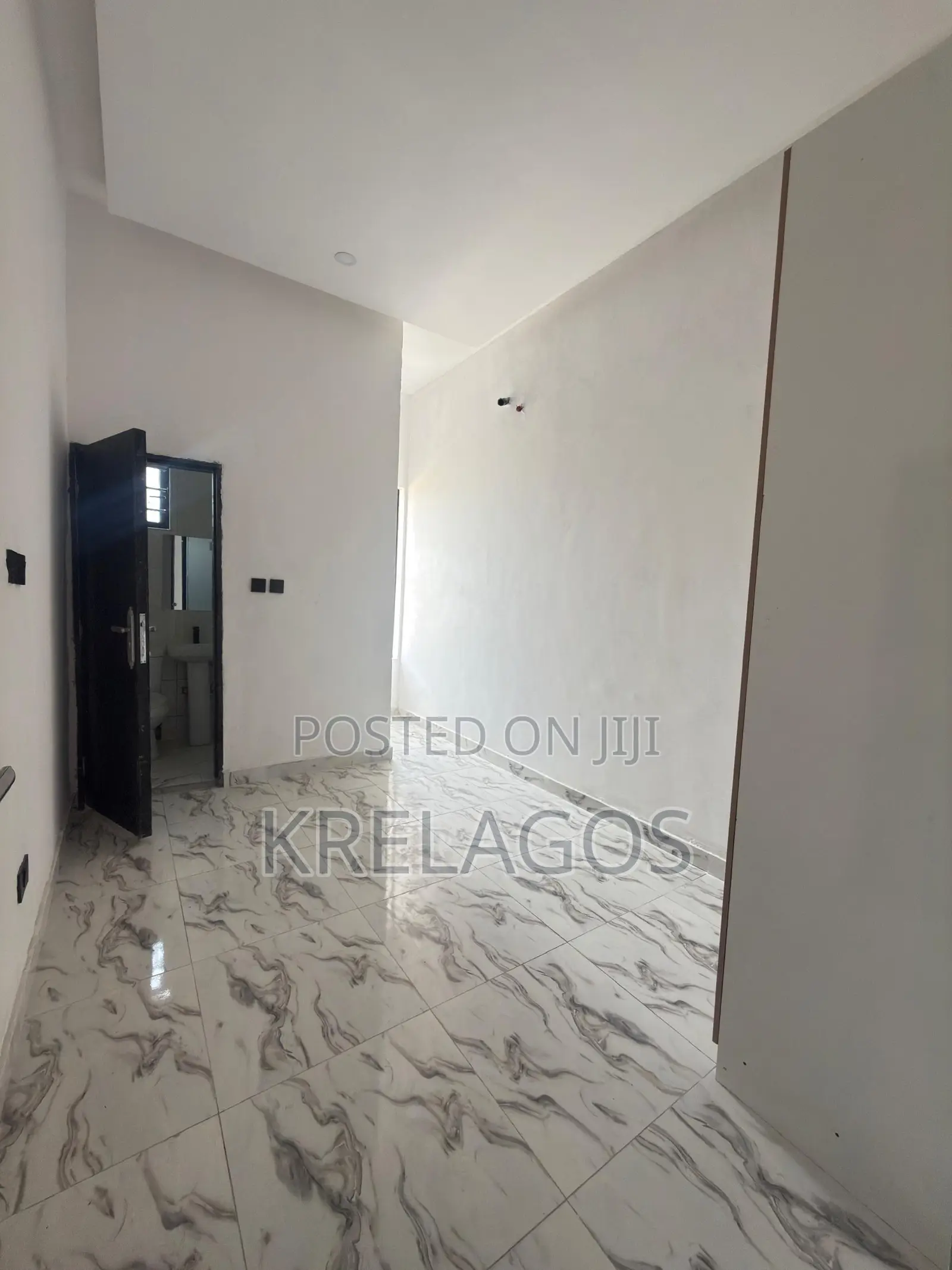 3bdrm Duplex in Abraham Adesanya Estate for sale