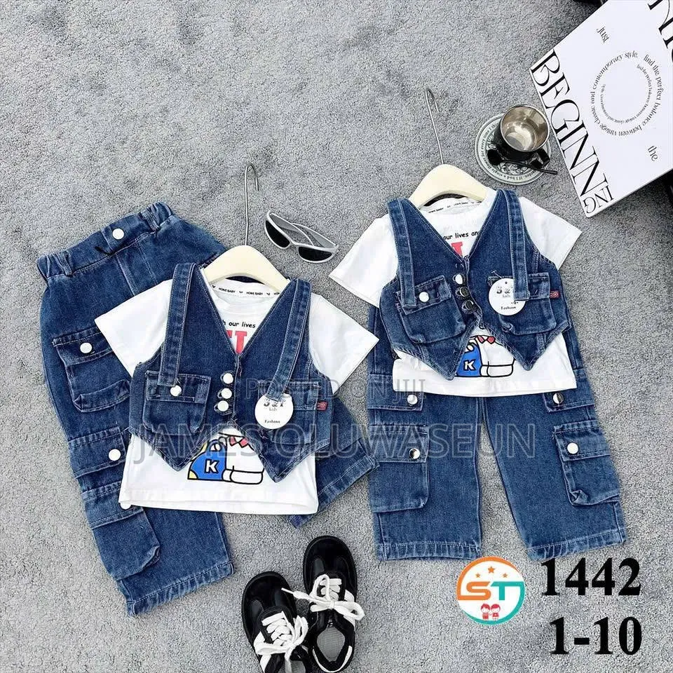 Hello Kitty 3 Piece Wear 
Size: 1-6years