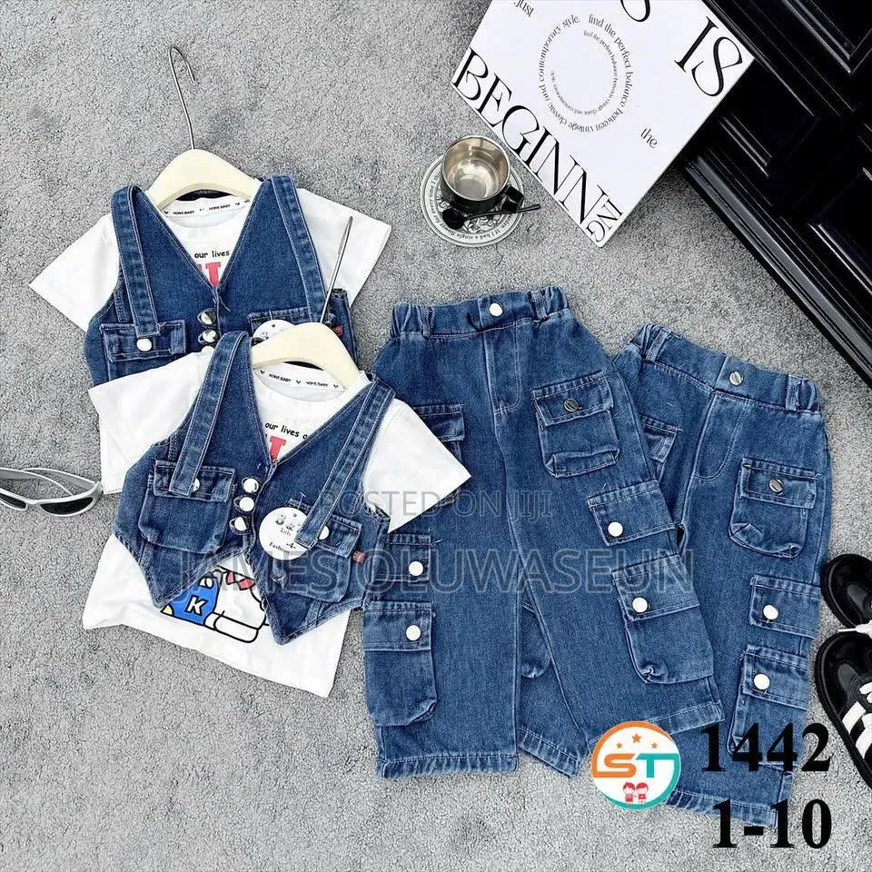 Hello Kitty 3 Piece Wear 
Size: 1-6years