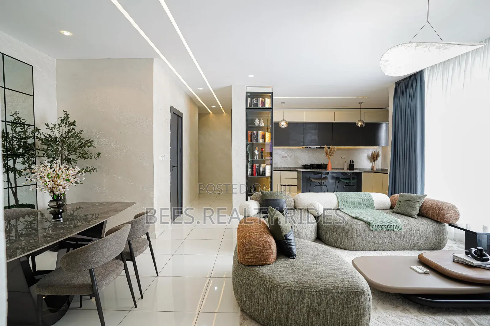 A Smart 2 Bedroom Apartment With a Pool, Gym and Balconies