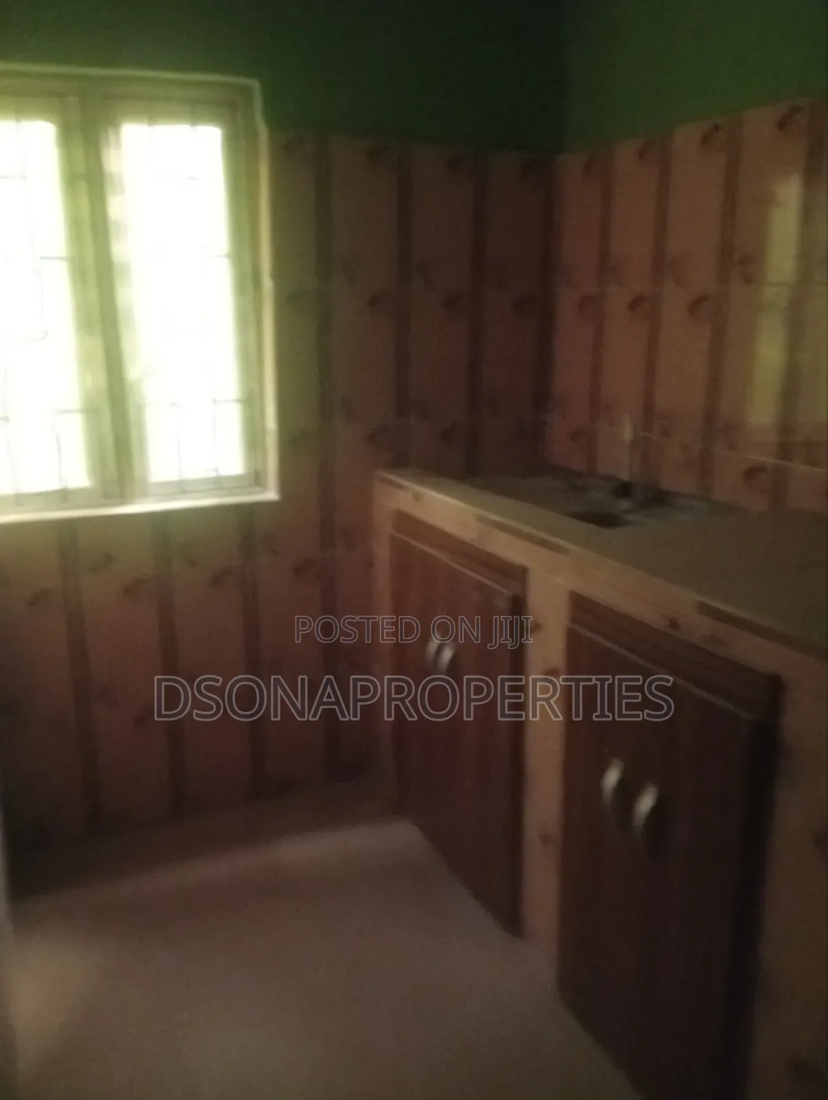 2bdrm Apartment in Balogun Ishaga for rent
