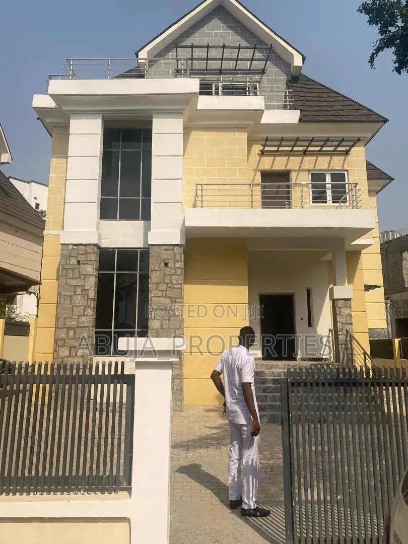 5bdrm Duplex in Katampe (Main) for rent