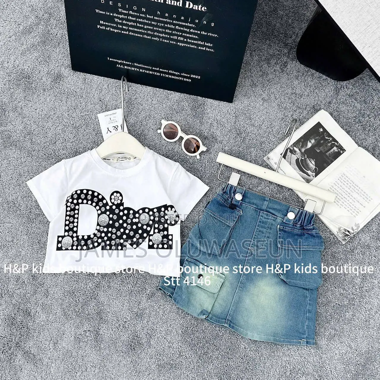 2 Piece Dior Set
Size: 1-6years
P