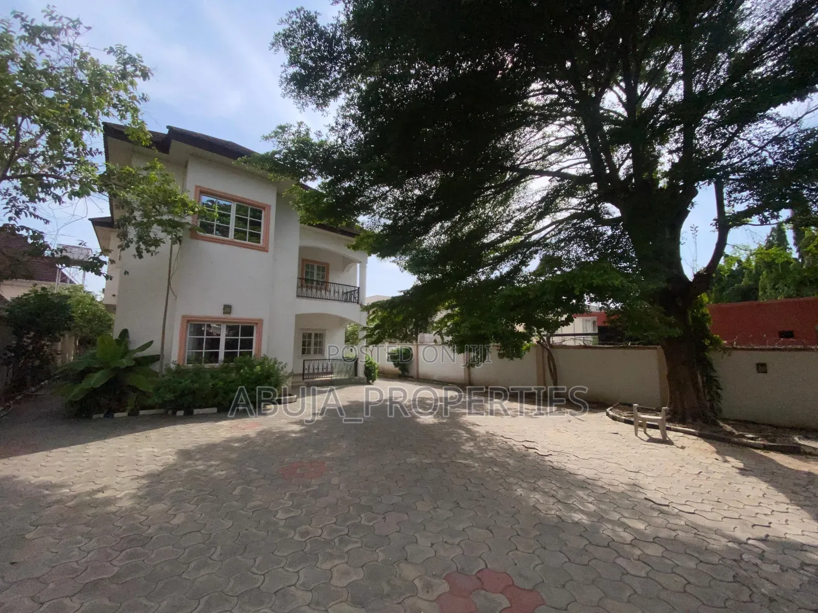 5bdrm Duplex in Wuse 2 for rent