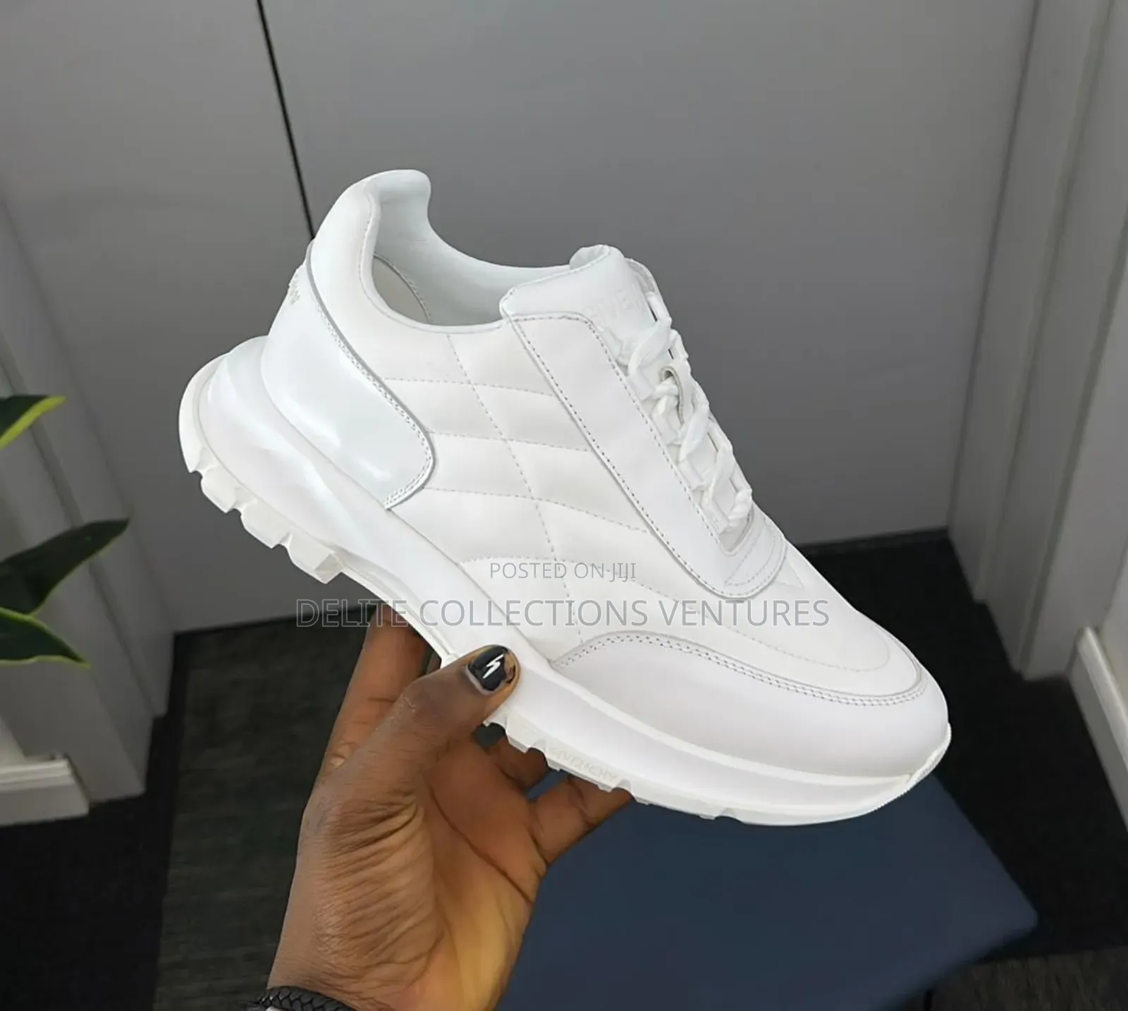 *New Givenchy Lace Sneakers, Now Available in 3 Colors*