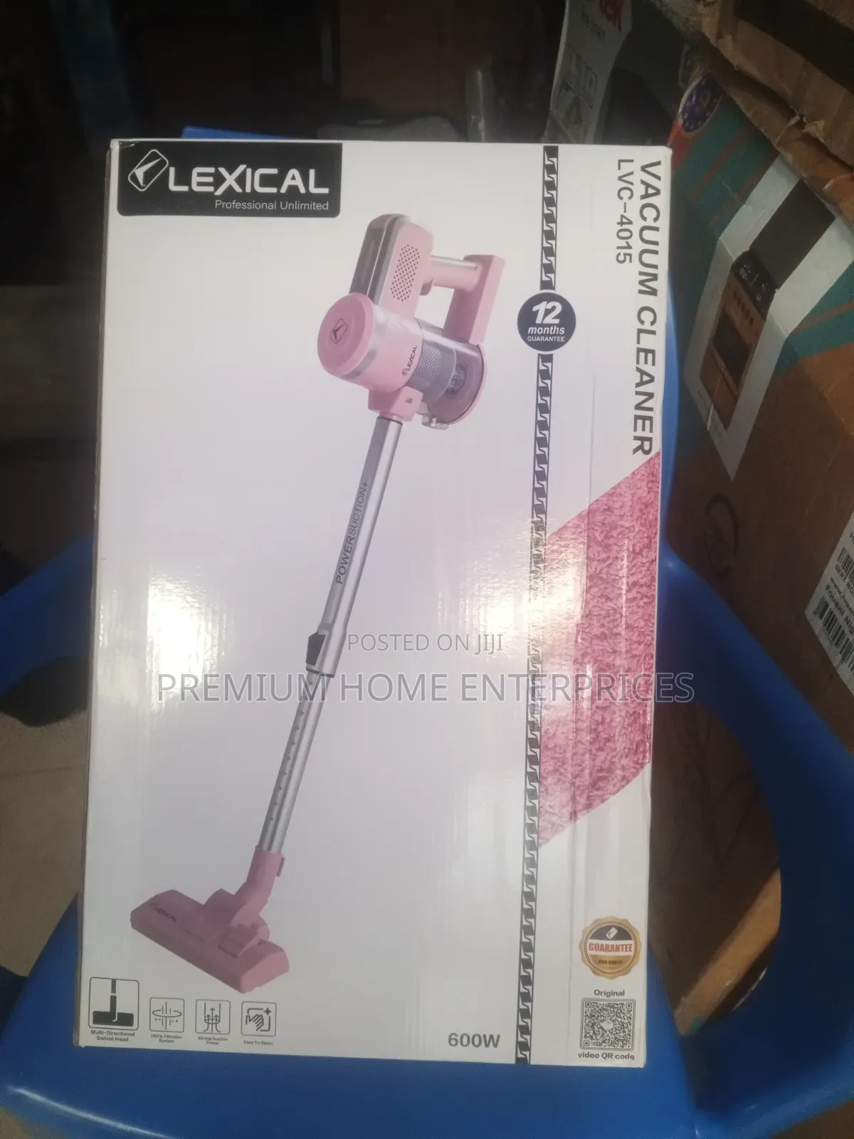 Lexical Vacuum Cleaner 600 Watts