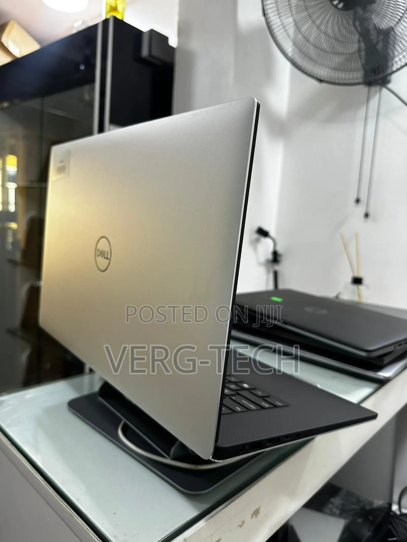 Laptop Dell Precision 5530 12GB Intel Core i5 SSD 256GB