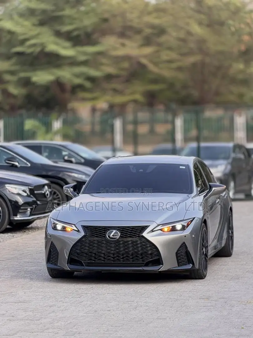 Lexus IS 350 2021 Silver
