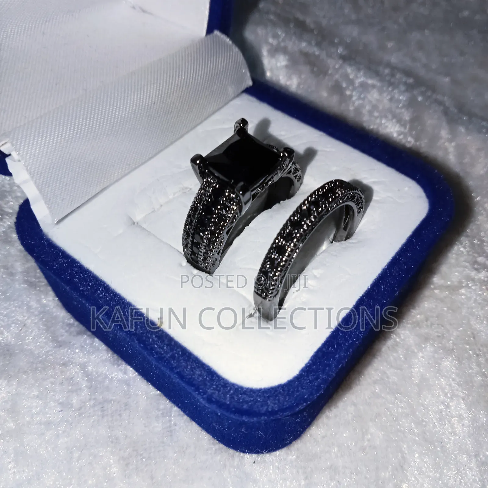 Black Zircon Female Ring