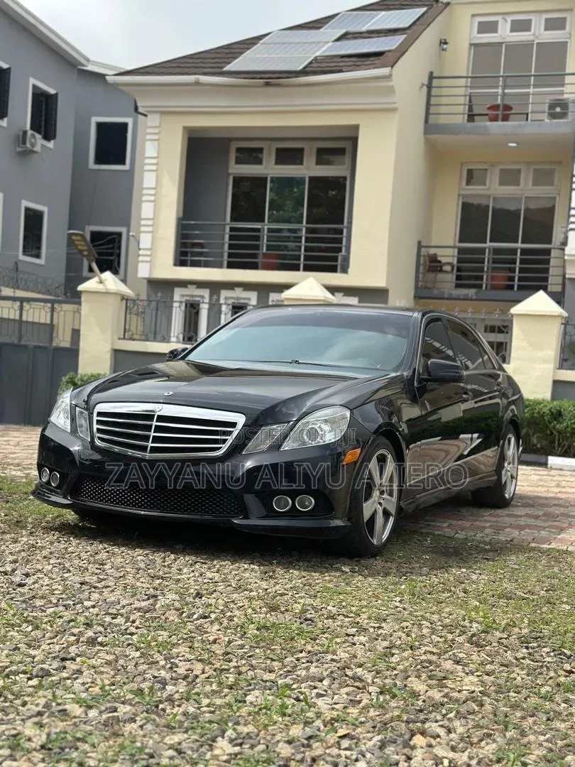 Mercedes-Benz E350 Base 4dr Sedan RWD (3.5L 6cyl 7A) 2010 Black