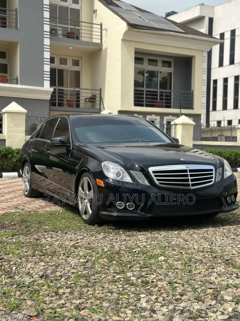 Mercedes-Benz E350 Base 4dr Sedan RWD (3.5L 6cyl 7A) 2010 Black