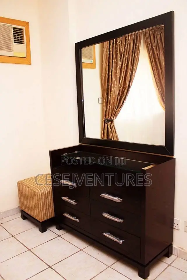 3bdrm Block of Flats in Wuse 2 for rent