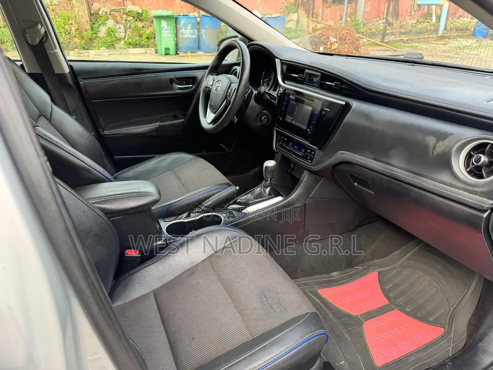 Toyota Corolla SE 4dr Sedan (1.8L 4cyl CVT) 2017 Silver