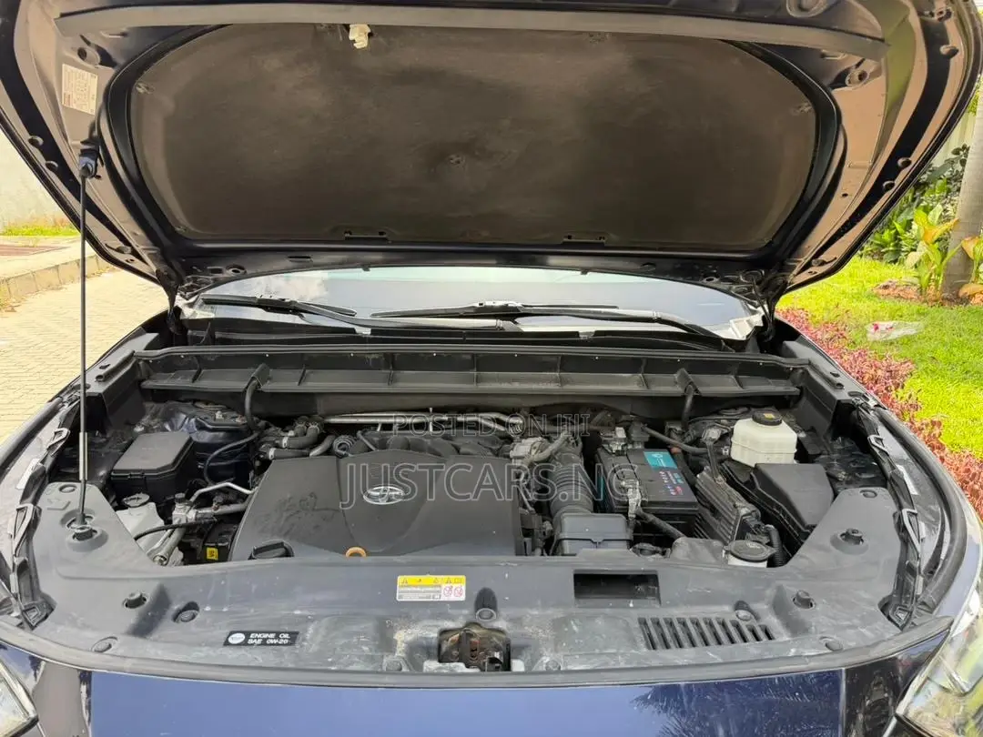 Toyota Highlander Platinum 2021 Blue