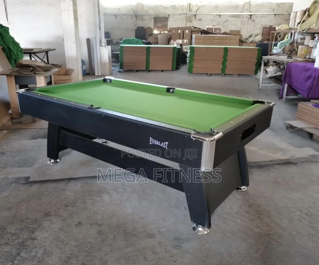 Everlast’S Standard Snooker Table
