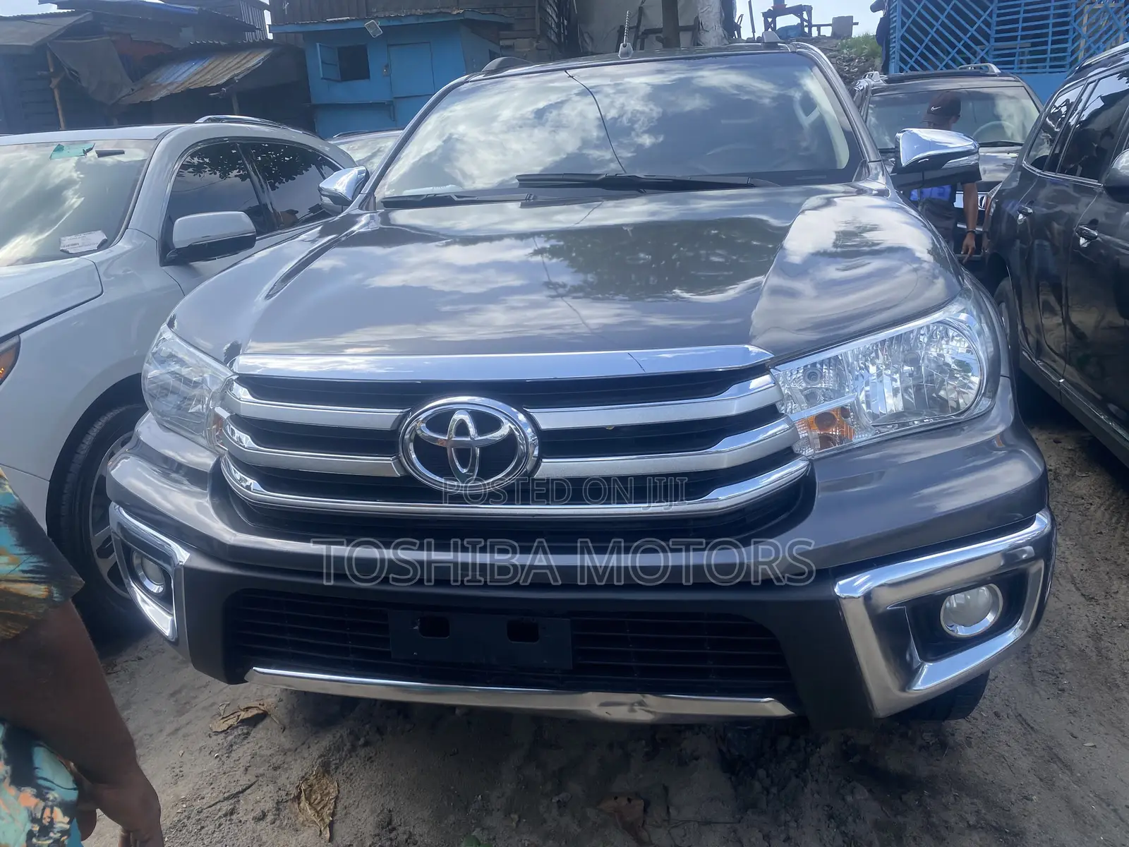 Toyota Hilux 2021 Gray