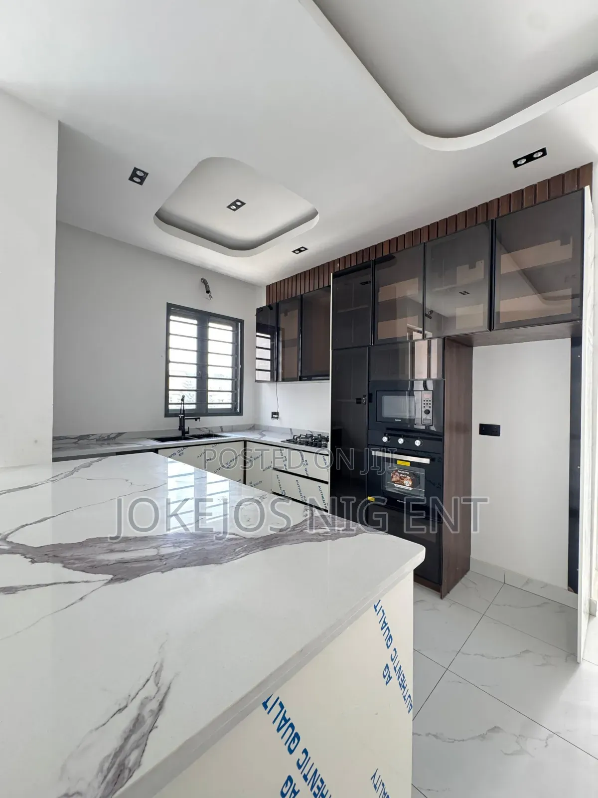 2bdrm Apartment in Ikate Lagos for sale