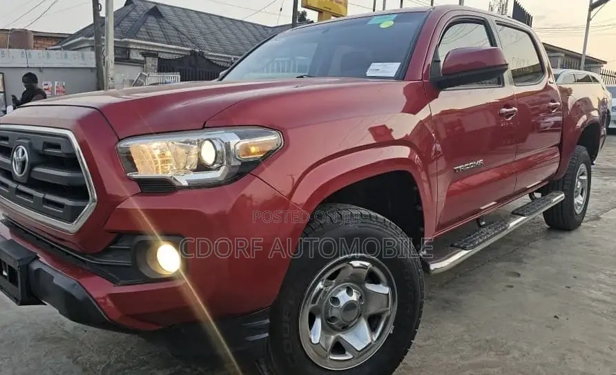 Toyota Tacoma SR5 2017 Red