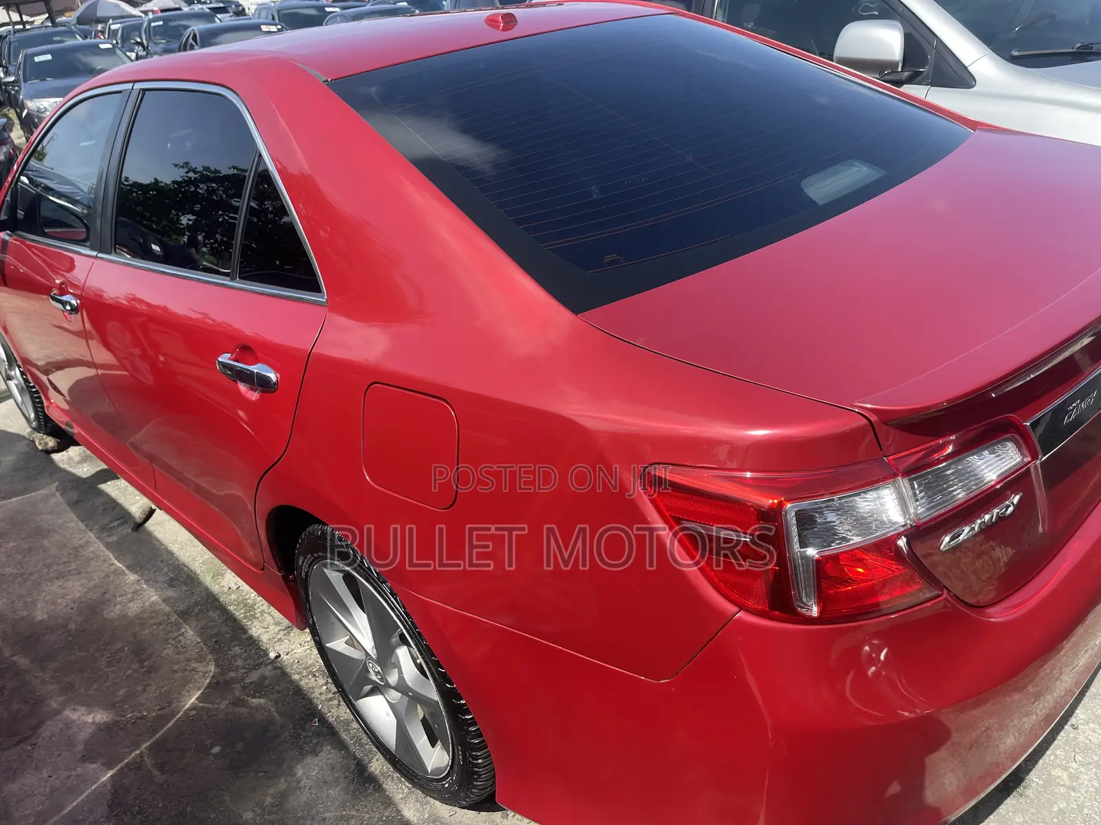 Toyota Camry SE 4dr Sedan (2.5L 4cyl 6A) 2015 Red