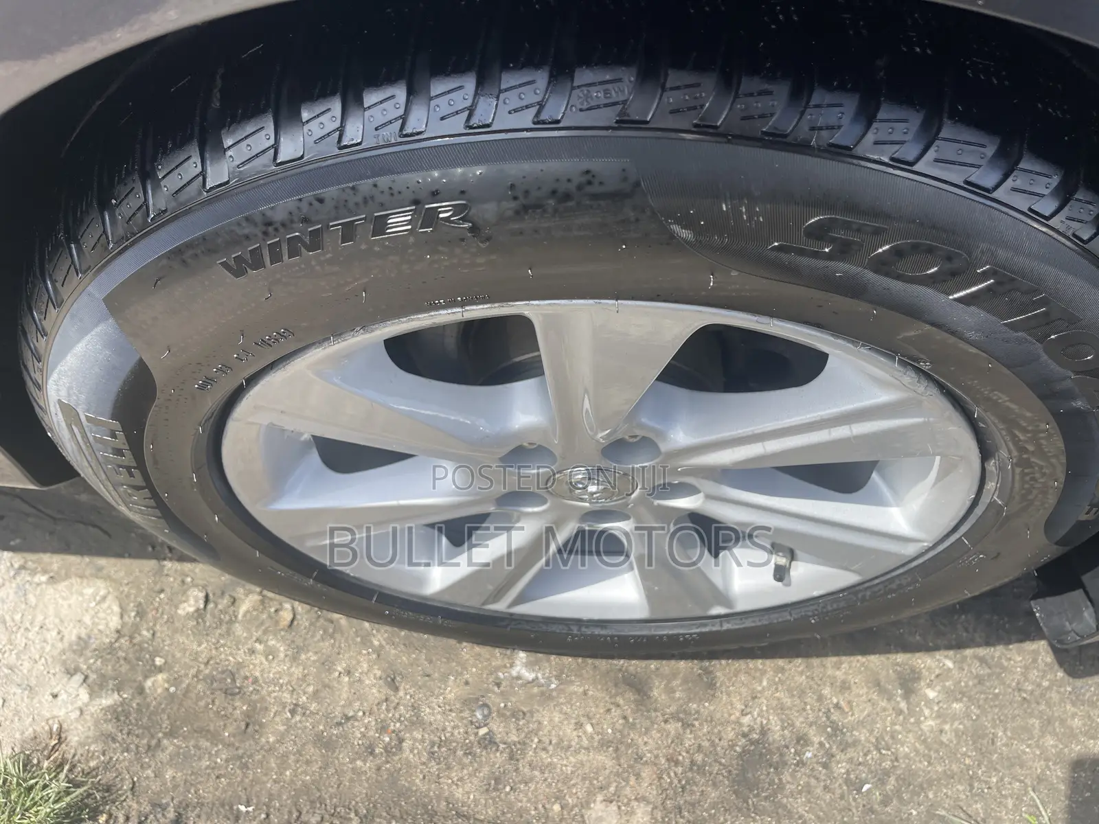 Toyota Camry LE 4dr Sedan (2.5L 4cyl 6A) 2015 Gray