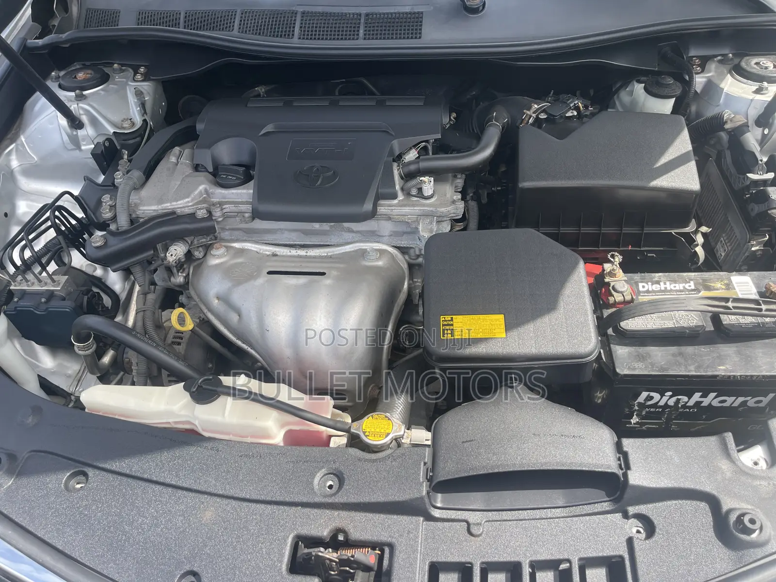 Toyota Camry L 4dr Sedan (2.5L 4cyl 6A) 2013 Silver