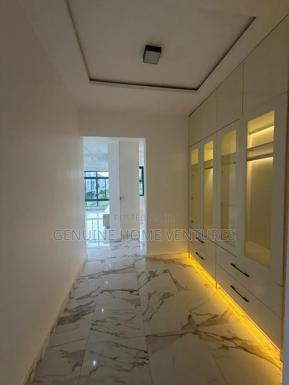 5bdrm Duplex in Ikate Lekki for sale