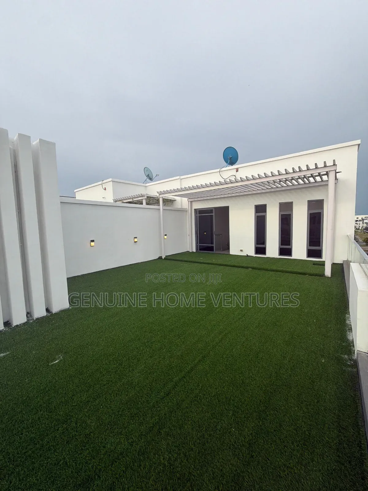 5bdrm Duplex in Ikate Lekki for sale
