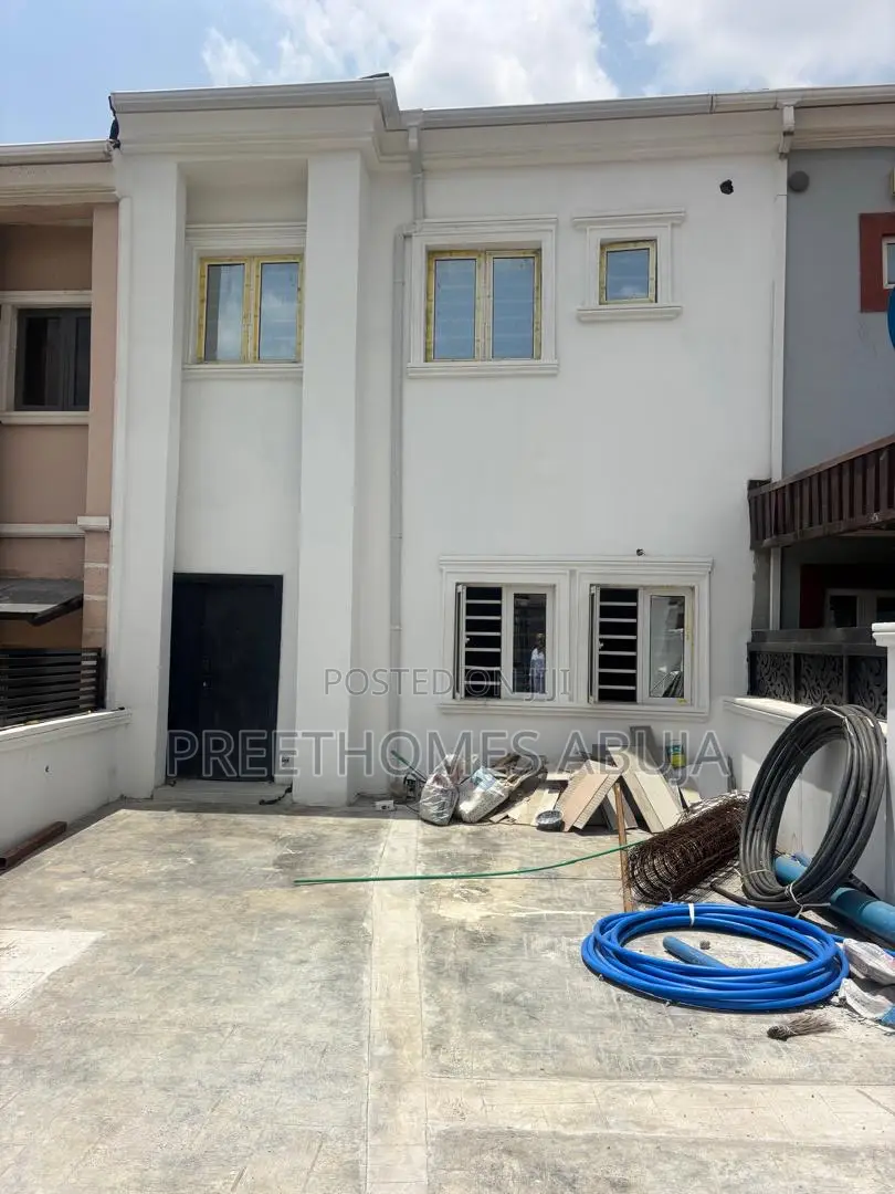 3bdrm Duplex in Asokoro for rent