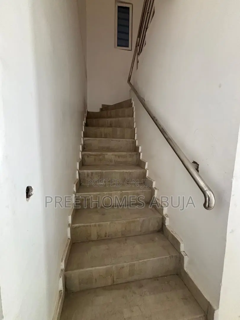 3bdrm Duplex in Asokoro for rent