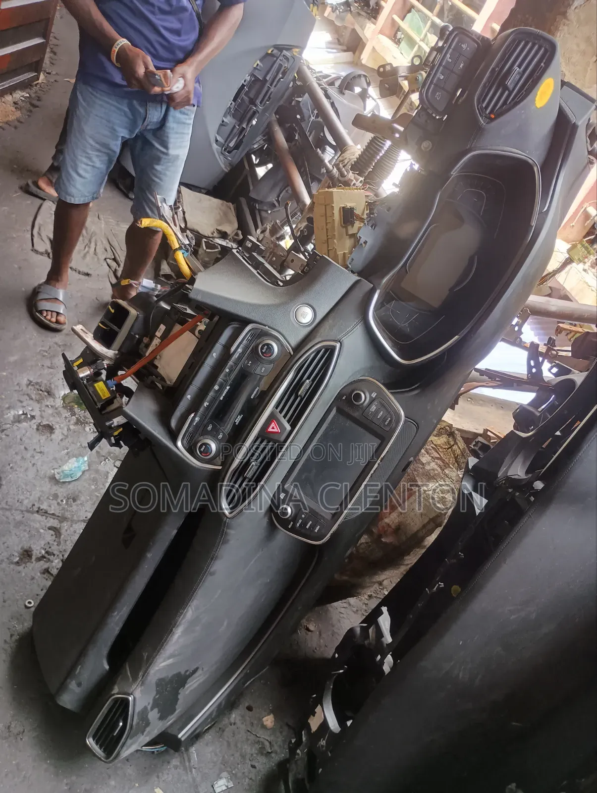 Complete Dashboard for Hyundai Santa Fe 2023