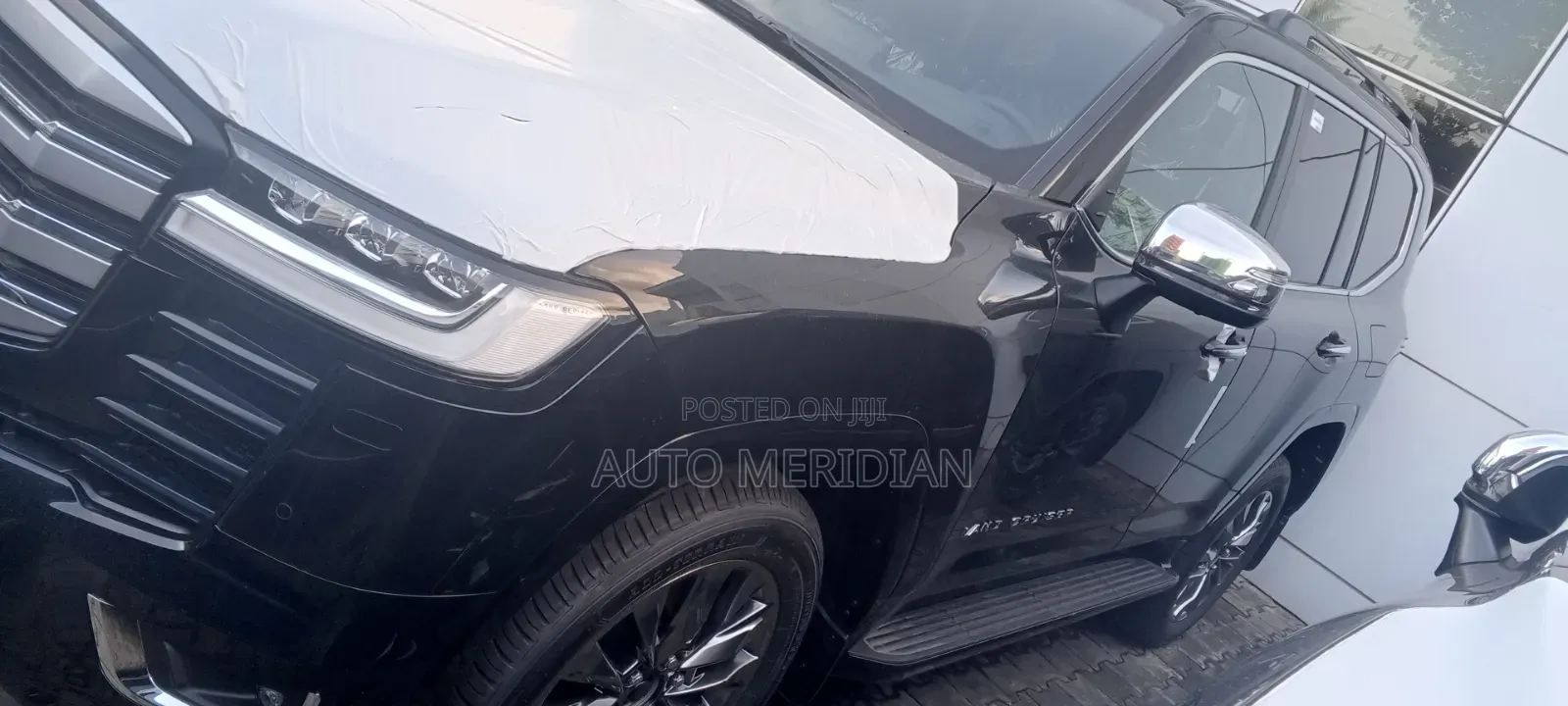 New Toyota Land Cruiser LC300 2025 Black