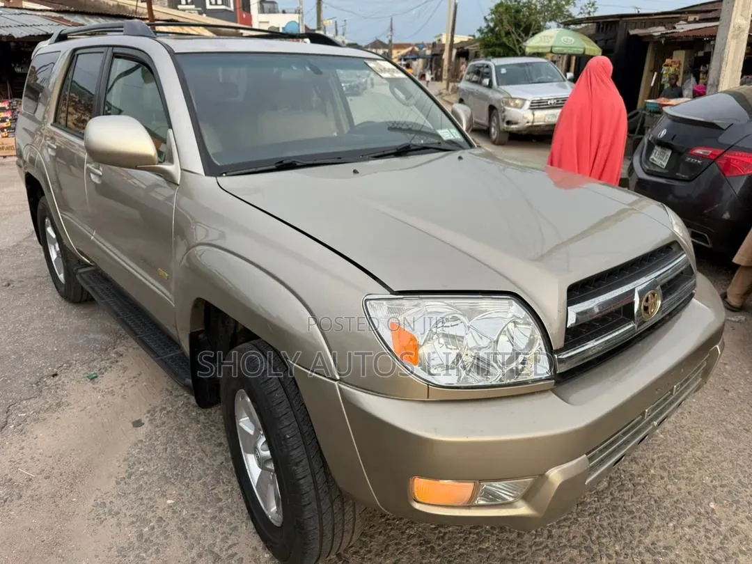 Toyota 4-Runner Limited V6 2005 Gold