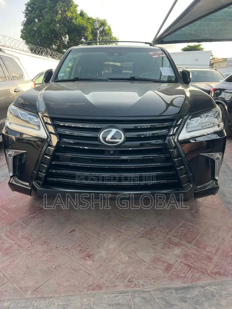 Lexus LX 570 AWD 2017 Black