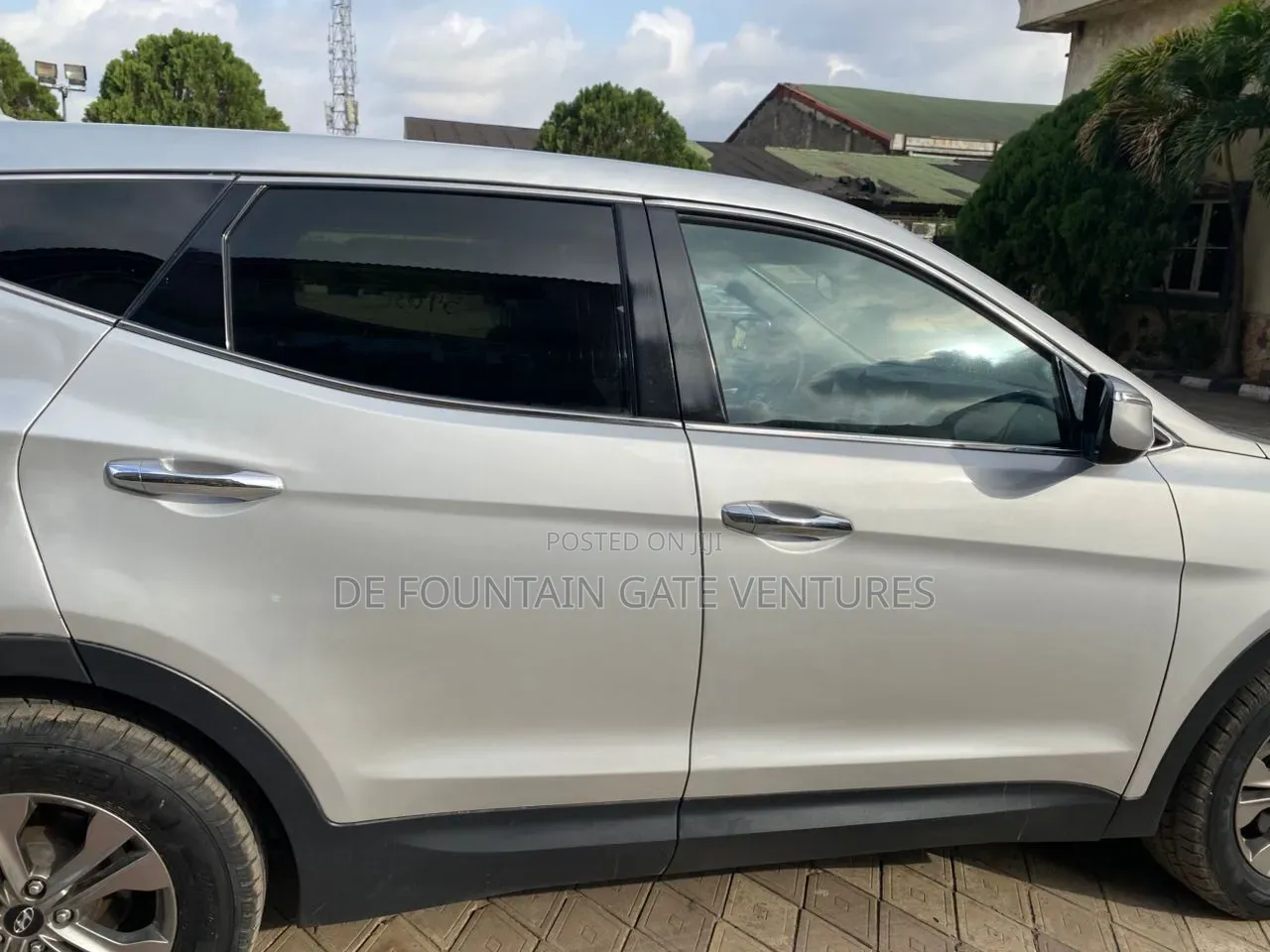 Hyundai Santa Fe GLS 4dr SUV (3.3L 6cyl 6A) 2015 Silver