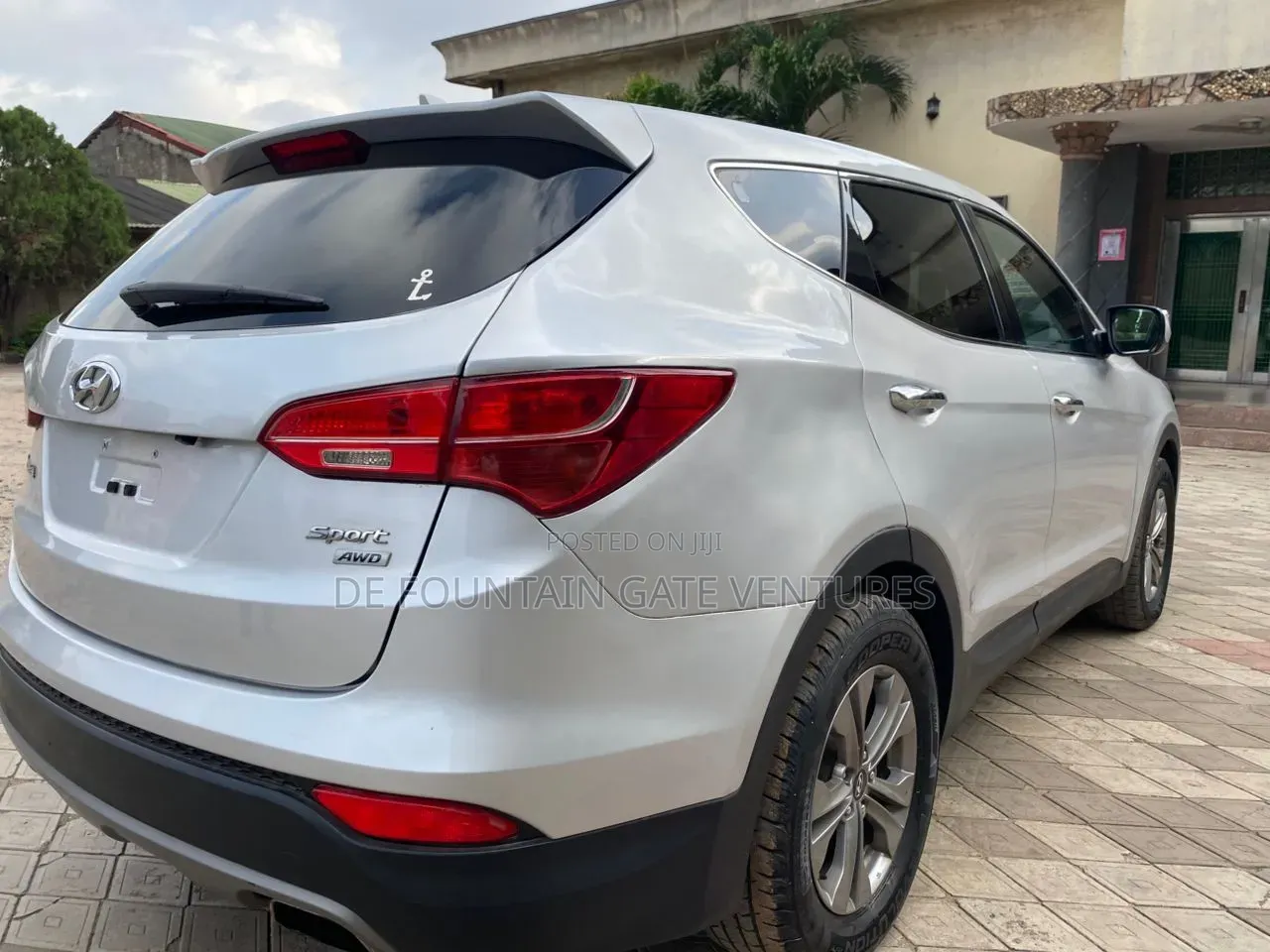 Hyundai Santa Fe GLS 4dr SUV (3.3L 6cyl 6A) 2015 Silver