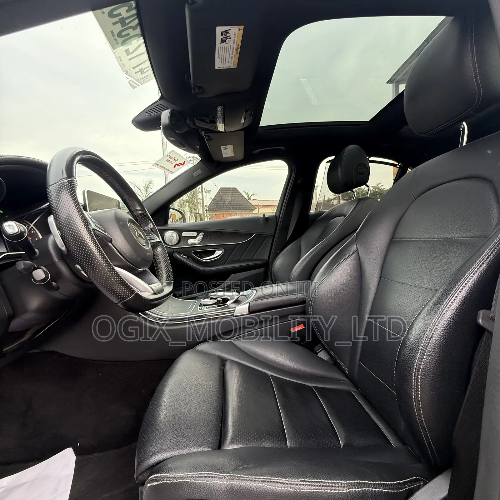 Mercedes-Benz C400 4Matic AWD Sedan (3.0L V6 7A) 2015 White